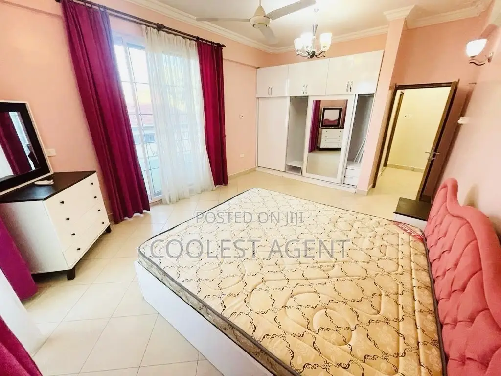 Furnished 3bdrm Apartment in Coolest Estate, Oyster Bay for rent