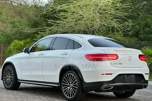 Mercedes-Benz GLC-Class 2017 White