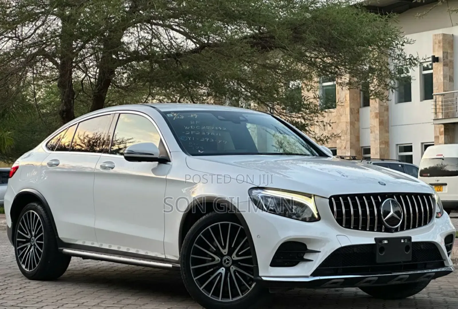 Mercedes-Benz GLC-Class 2017 White