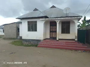 3bdrm House in Dalalipapaatzseven, Bunju for sale