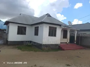 3bdrm House in Dalalipapaatzseven, Bunju for sale