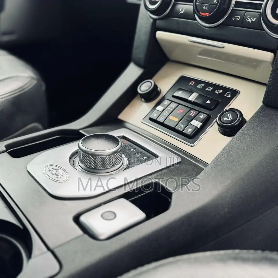 Land Rover Discovery 2013 Gray