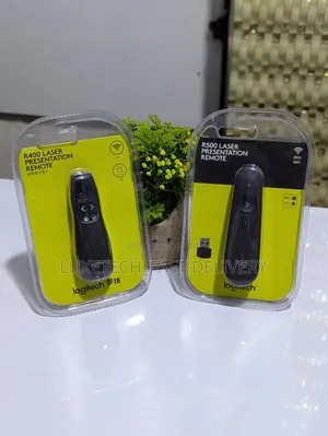 Logitech R500 Laser Presentation Remote Wireless