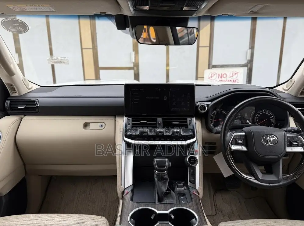 Toyota Land Cruiser 2023 White