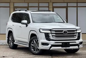 Toyota Land Cruiser 2023 White