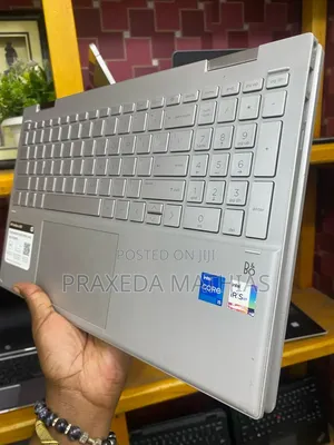 Laptop HP Pavilion X360 15t 8GB Intel Core I5 SSD 512GB