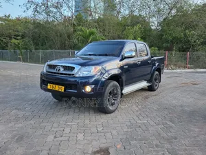 Toyota Hilux 2008 Black