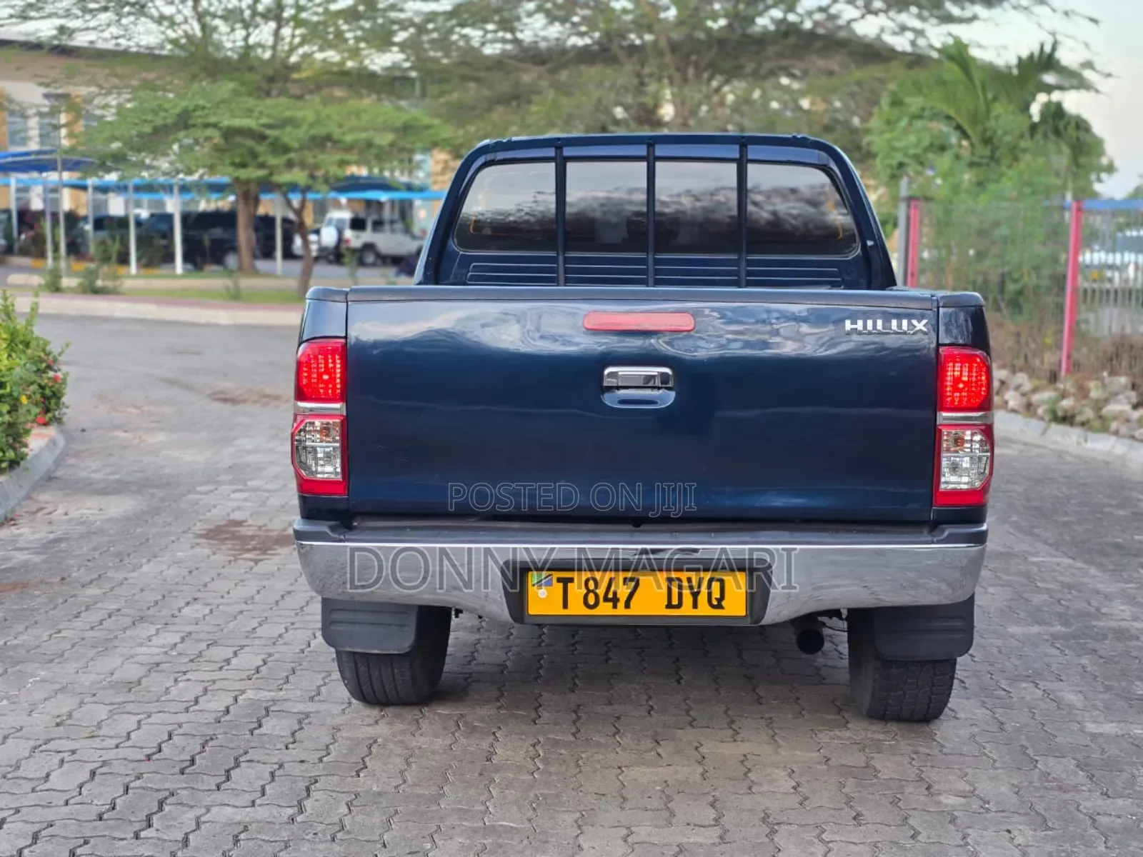 Toyota Hilux 2008 Black