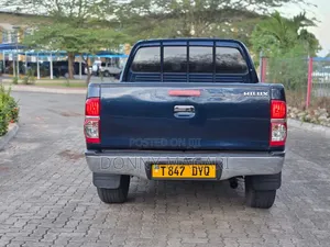 Toyota Hilux 2008 Black