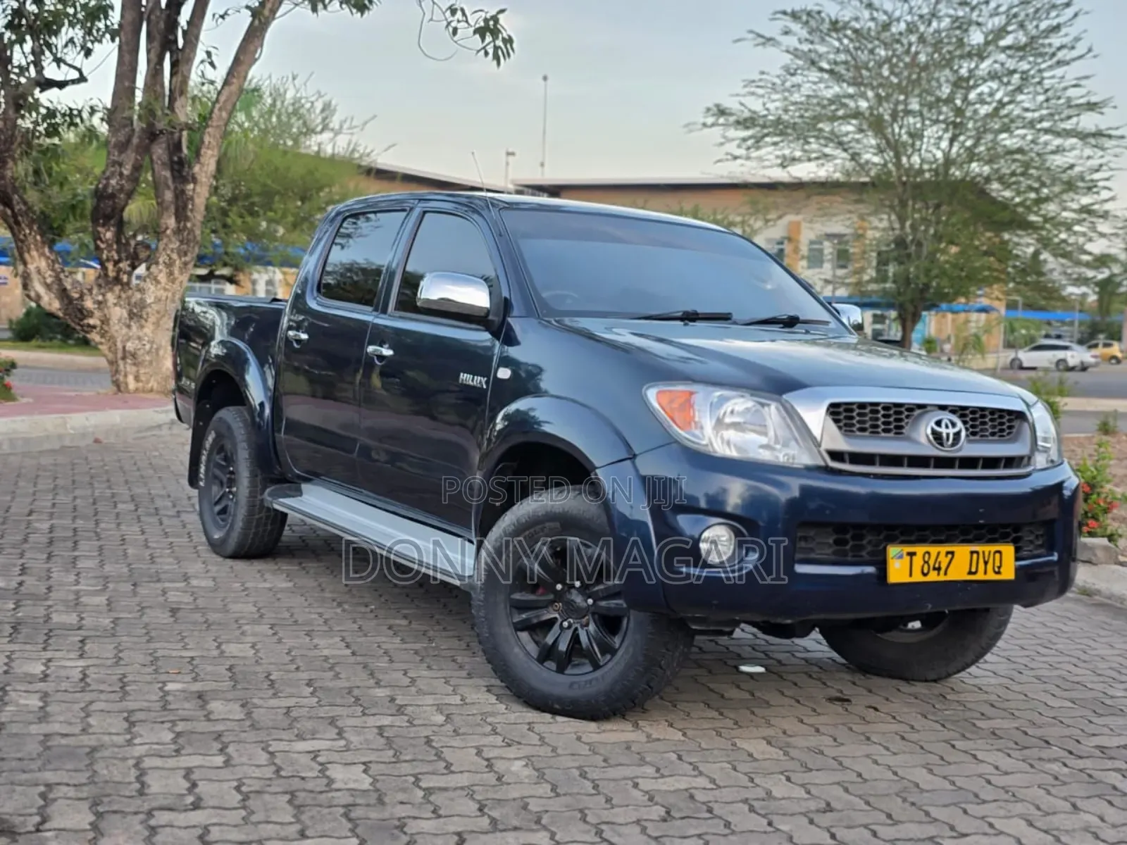 Toyota Hilux 2008 Black