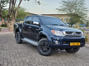 Toyota Hilux 2008 Black