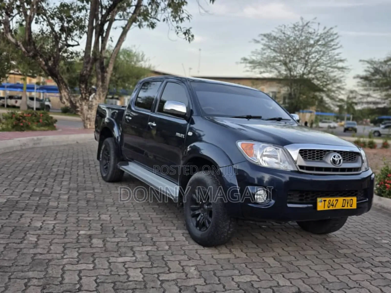 Toyota Hilux 2008 Black