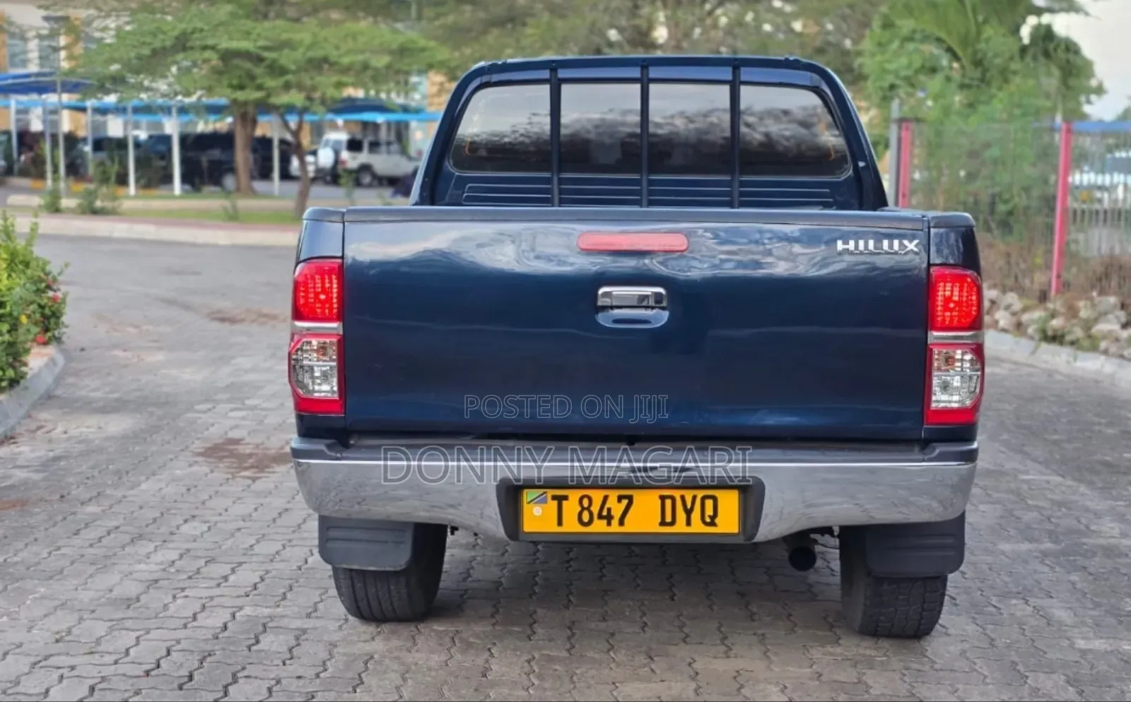 Toyota Hilux 2008 Black