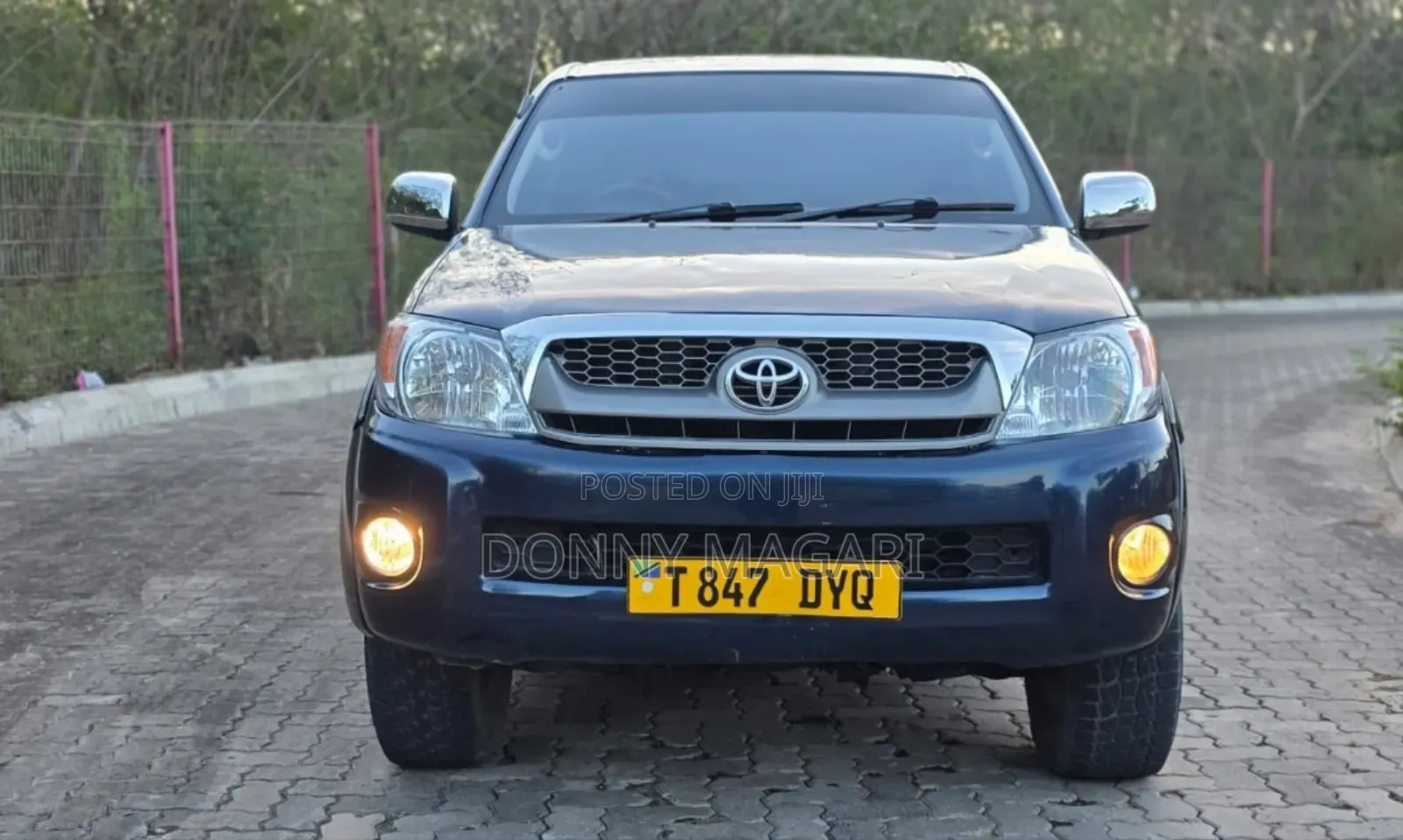 Toyota Hilux 2008 Black
