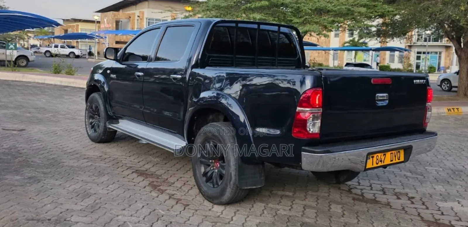 Toyota Hilux 2008 Black
