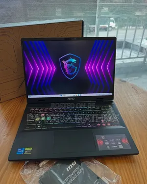 New Laptop MSI Crosshair 15 16GB Intel Core I7 SSD 1T