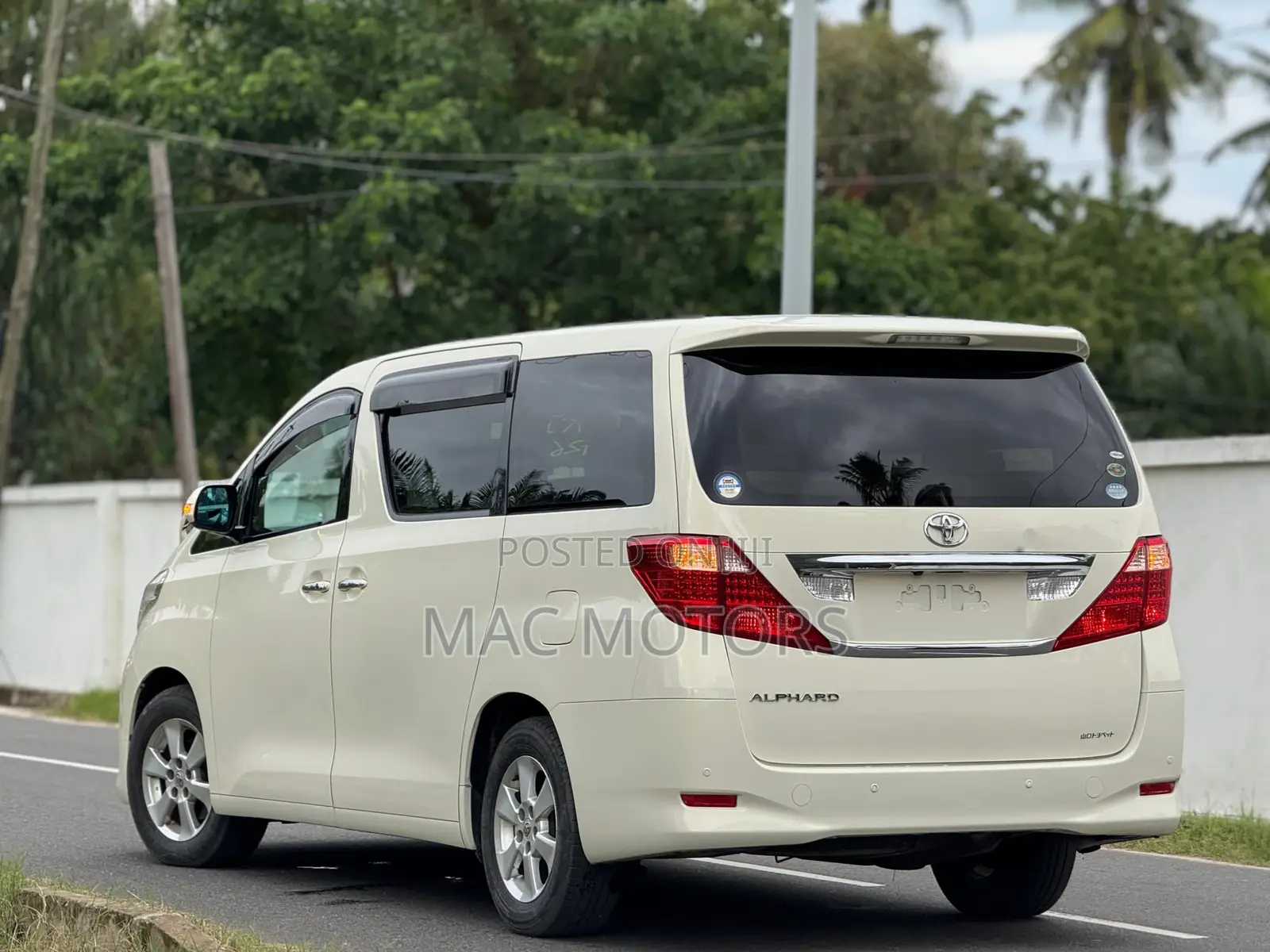 Toyota Alphard 2008 Pearl