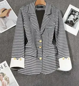 Elegant Cheked Blauzer