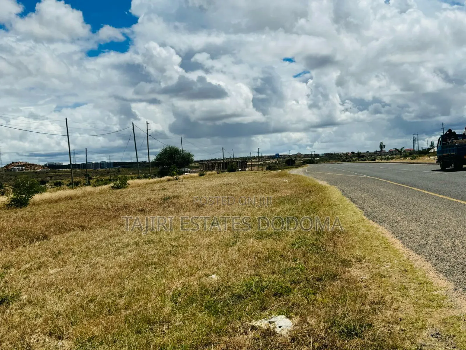 Uwanja Mzuri Unauzwa Dodoma Mjini Iyumbu Newtown Center