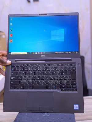 Laptop Dell Latitude 7300 4GB Intel Core I5 SSD 256GB