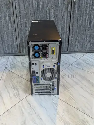 Server HP ProLiant ML 18GB Intel Xeon HDD 1.5T