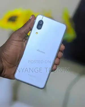 Sharp Sense 3 Lite 64 GB Silver