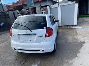 Mazda Verisa 2006 White