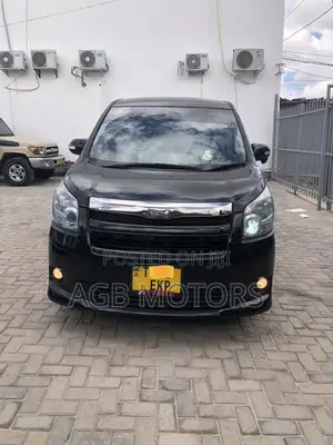 Toyota Noah 2008 Black