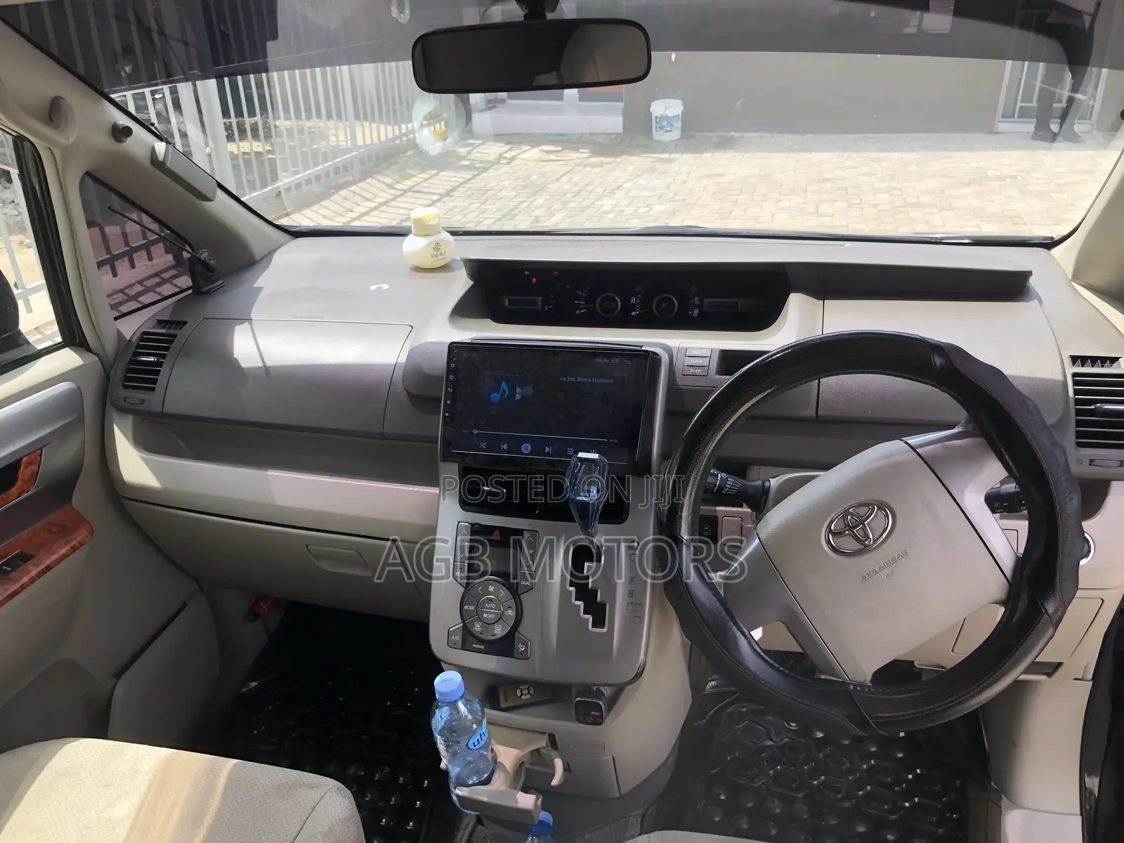 Toyota Noah 2008 Black