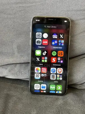 Apple iPhone X 256 GB White