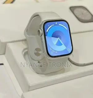 Apple Watch Series 8 Brand