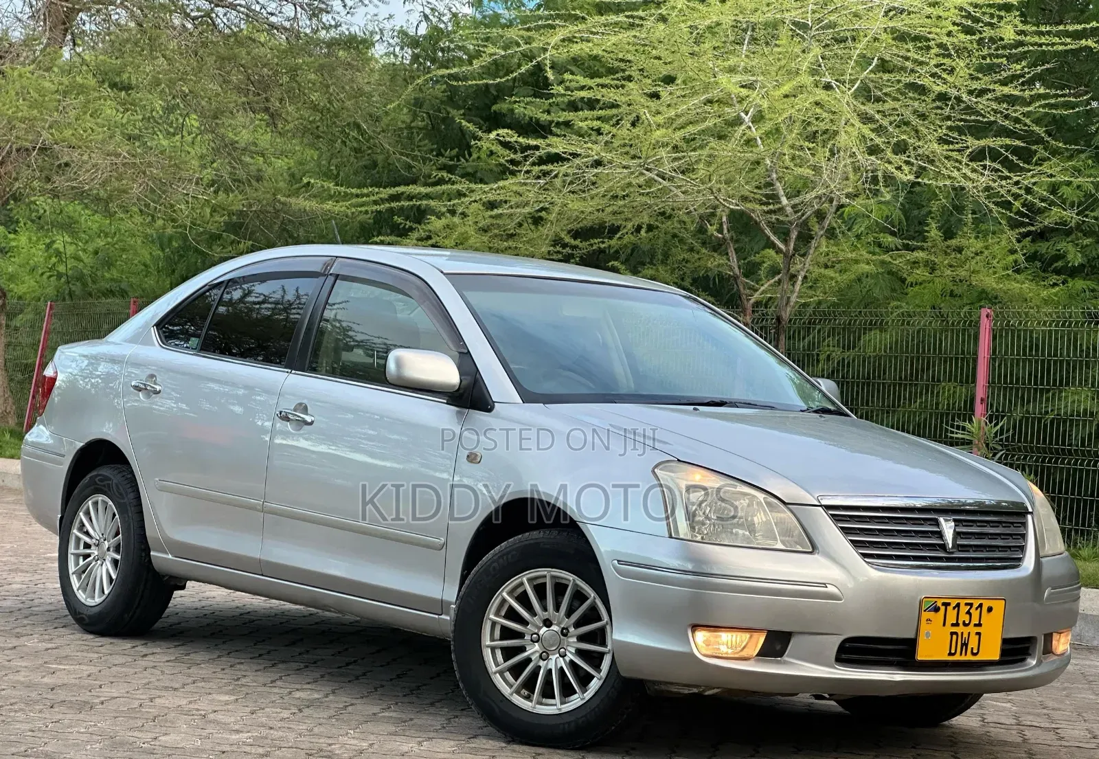 Toyota Premio 2004 Silver