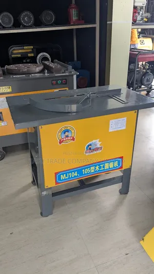 Wood Circular Saw Machine