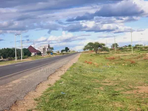 Uwanja Kwa Matumizi Ya Kiwanda Unauzwa Mtumba