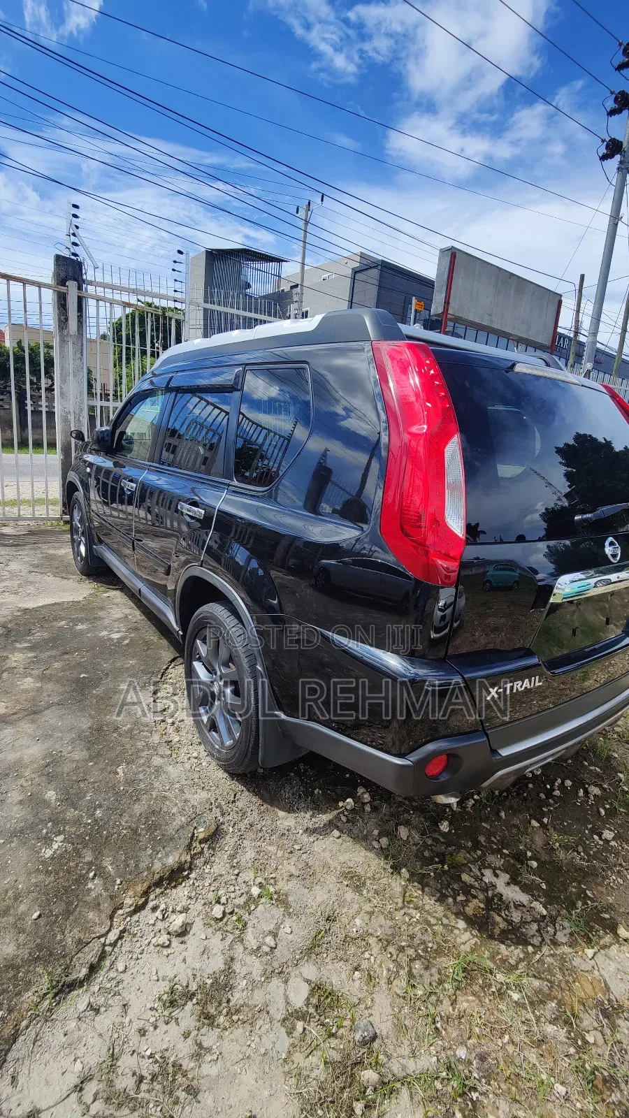 Nissan X-Trail 2.0 Petrol XE 2012 Black