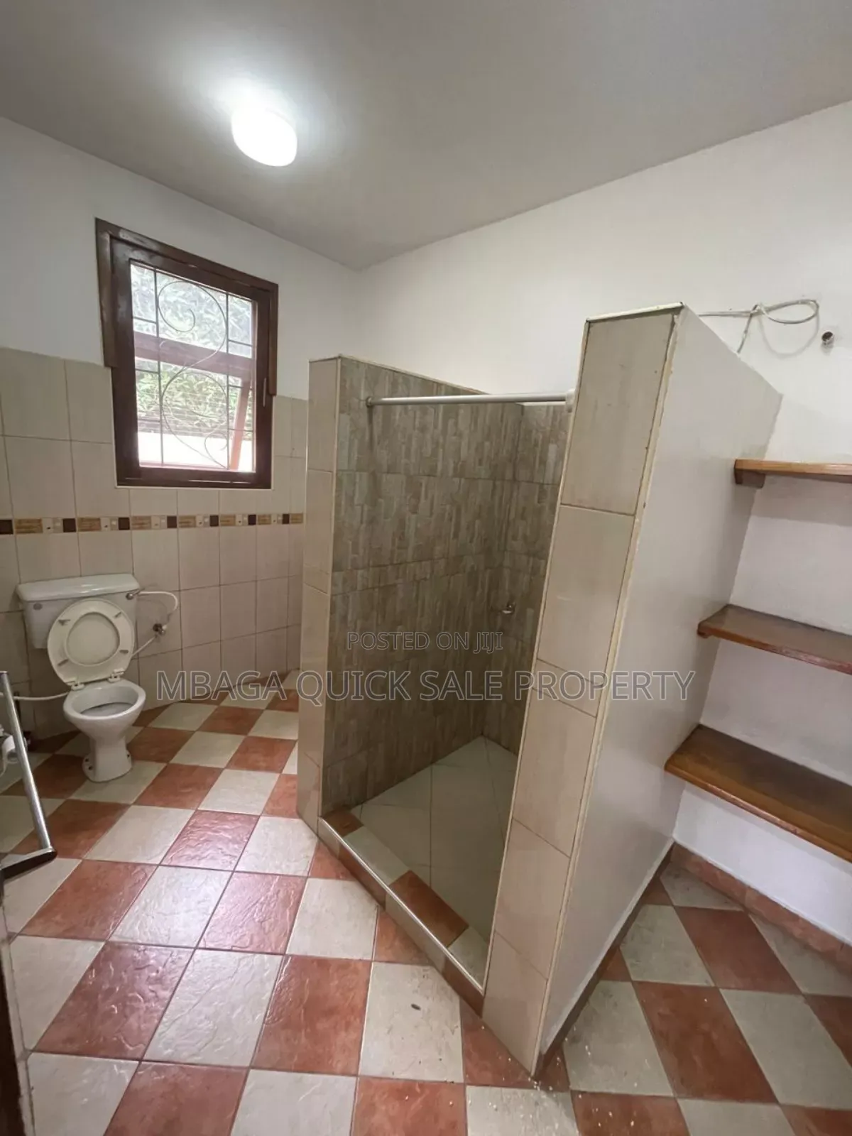 5bdrm Apartment in Oyster Bay for rent