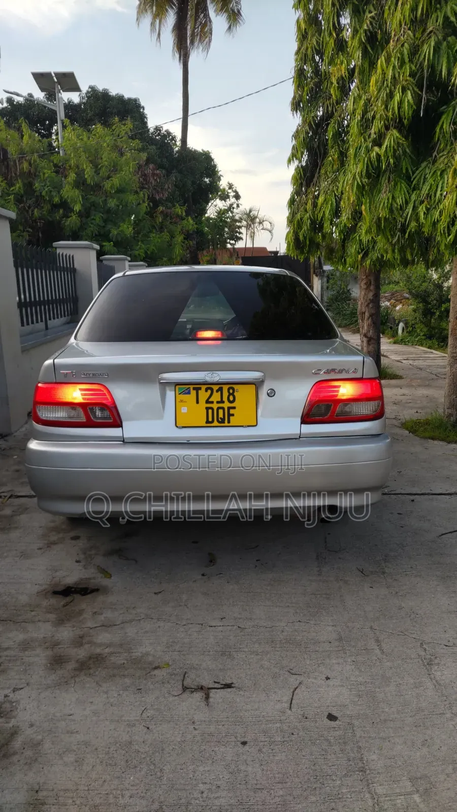 Toyota Carina 2000 Silver
