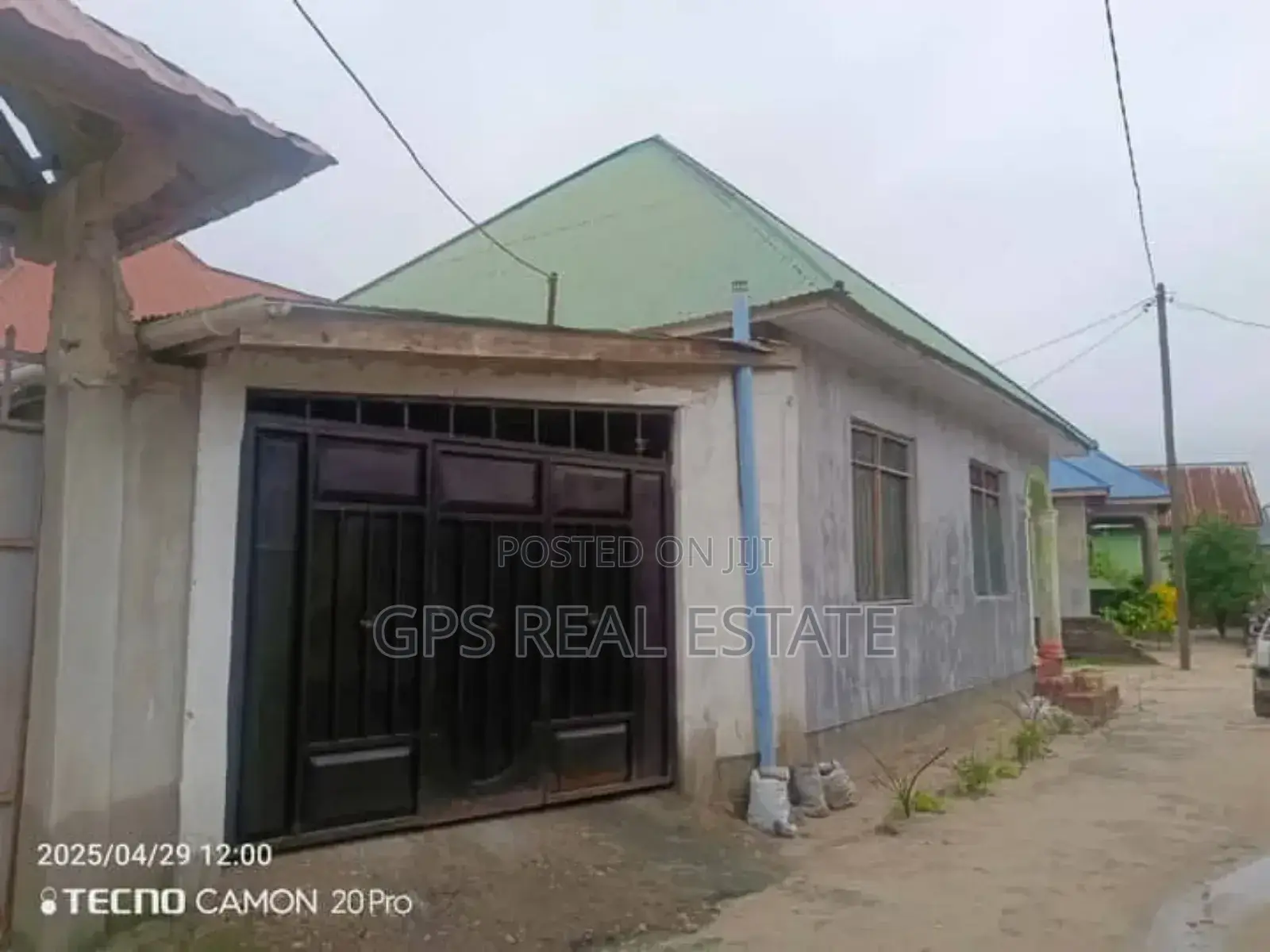 3bdrm House in Chamazi Mfenesini, Temeke for sale