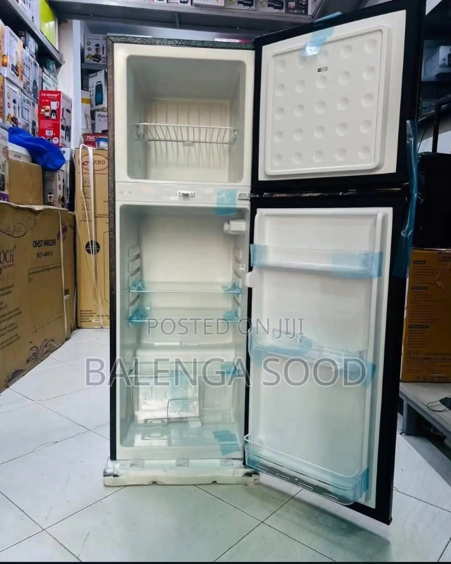 Aero Refrigerator Lita : 140"