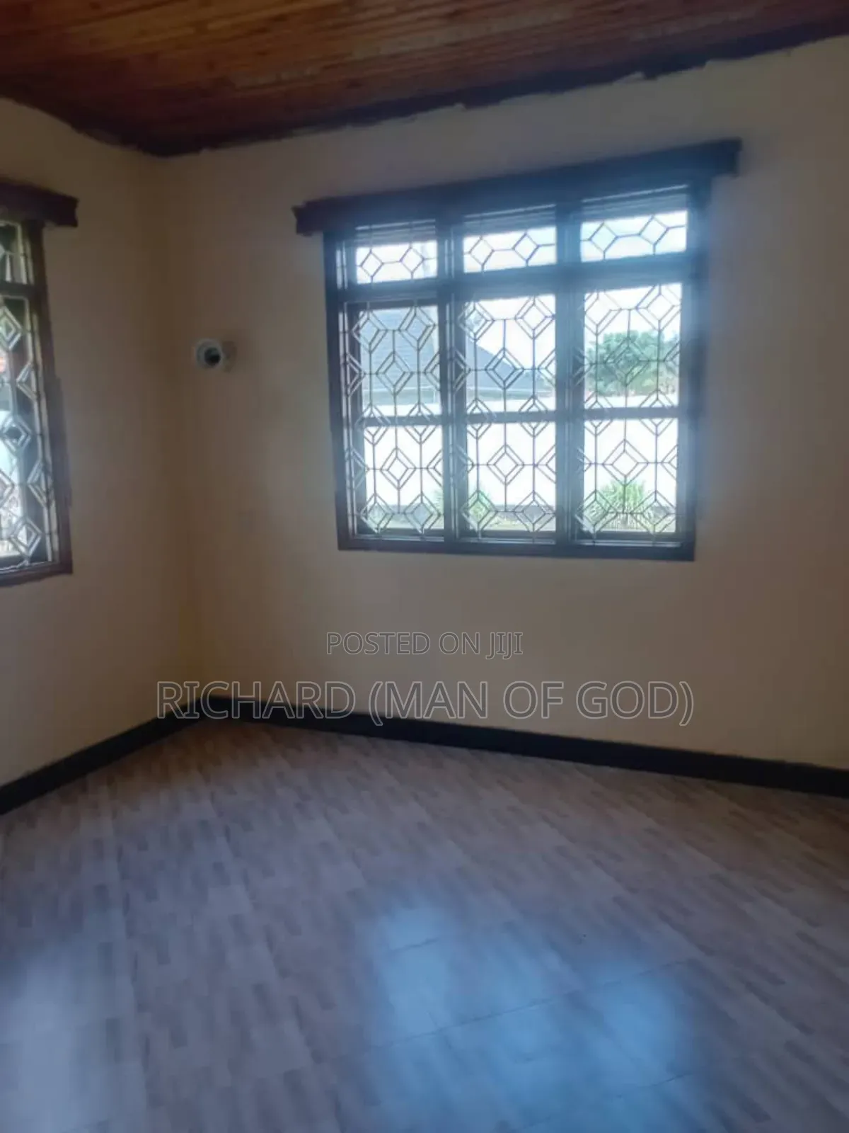 5bdrm Mansion in Arusha for rent