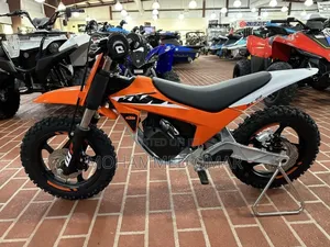 KTM 2022 Orange