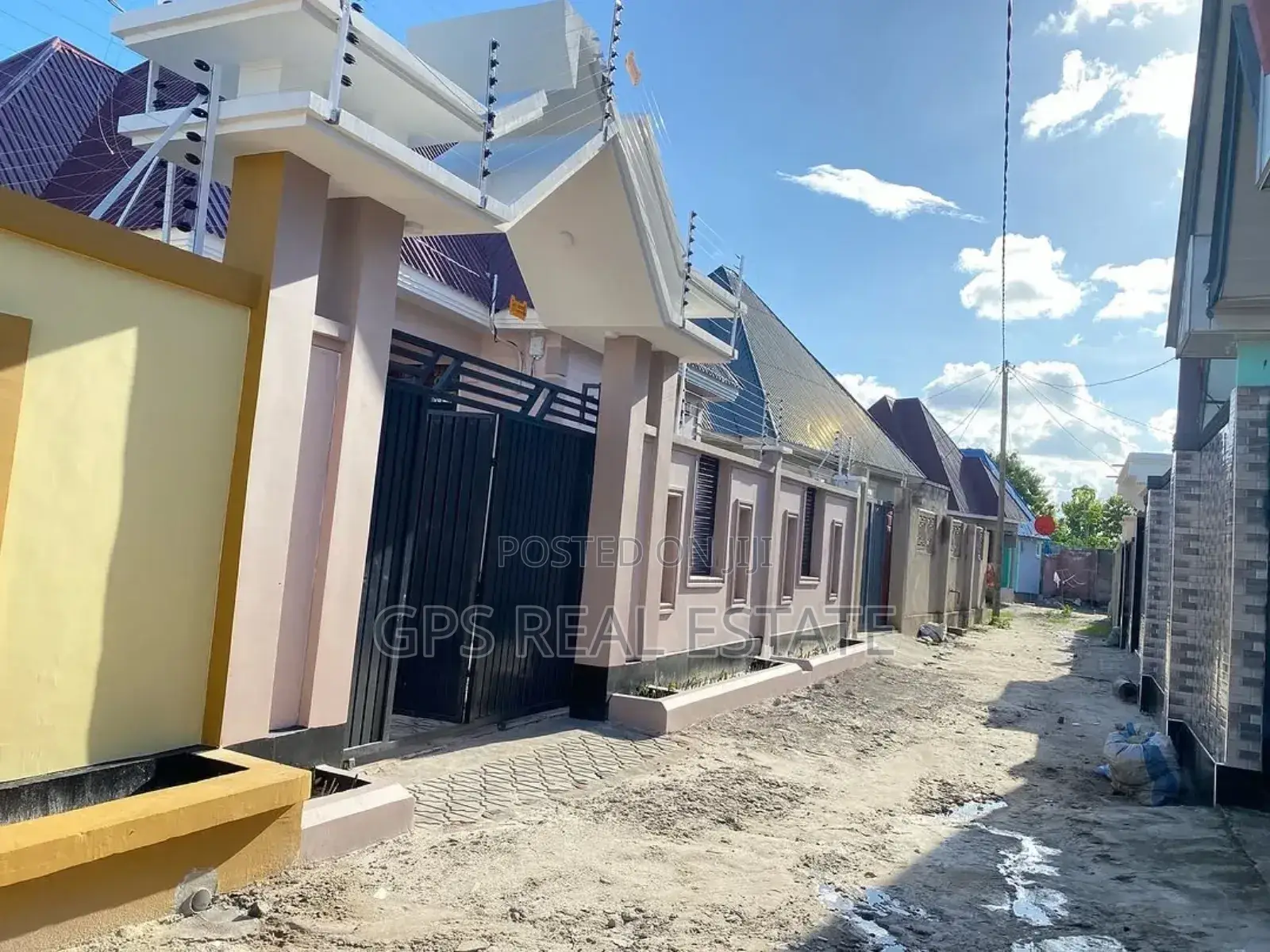 3bdrm House in Mbagala Chamazi, Temeke for sale