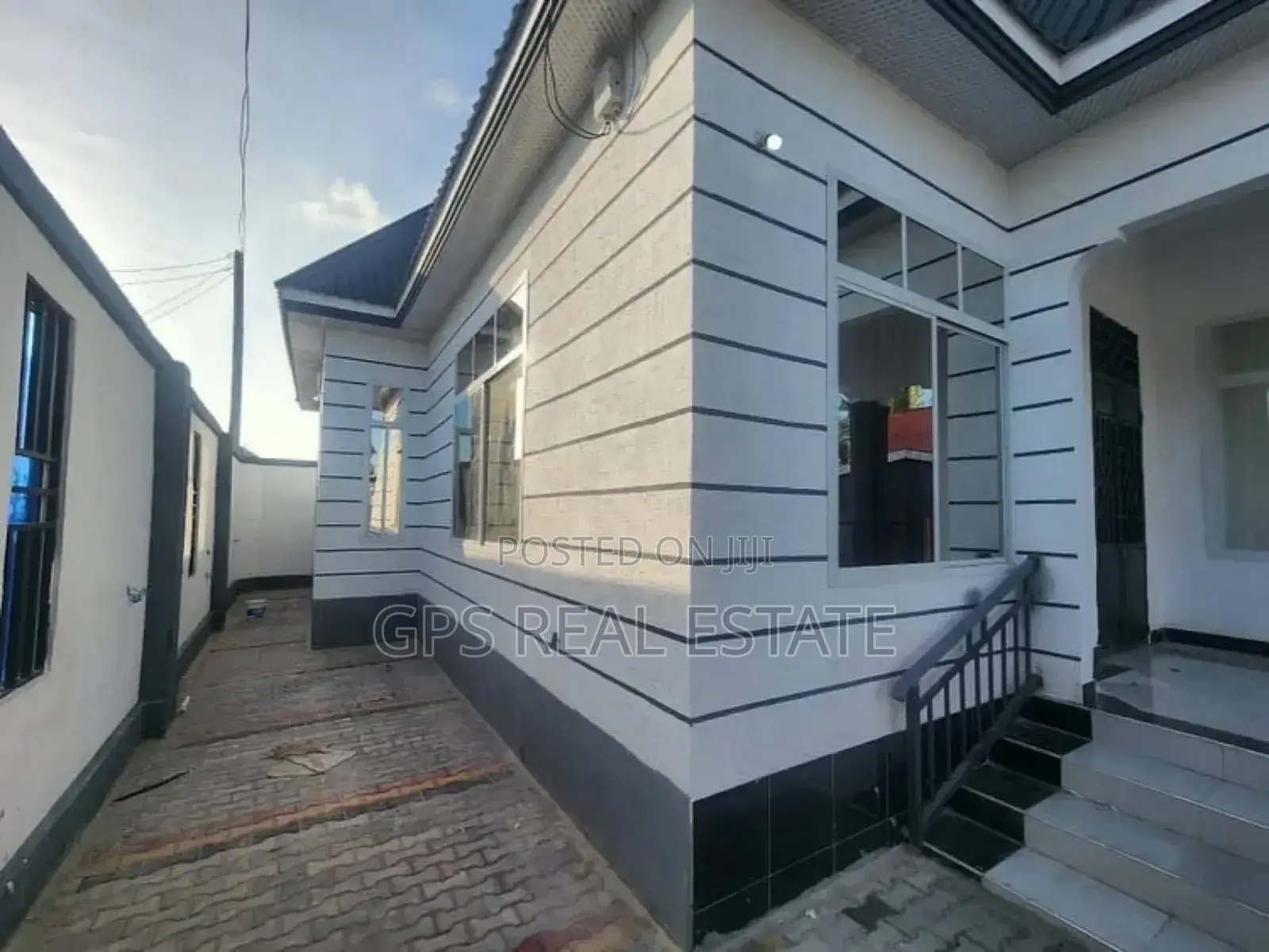 4bdrm House in Mbagala Mzambarauni, Temeke for sale