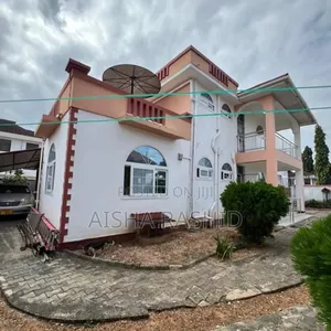 5bdrm House in Mbezi Beach for sale