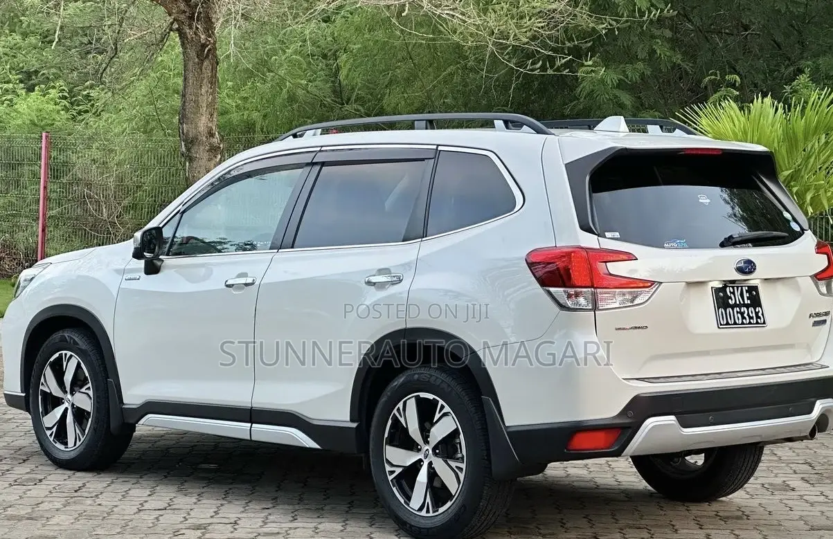 Subaru Forester 2019 White
