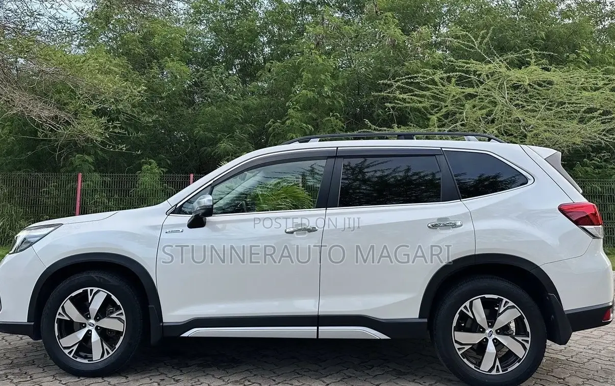 Subaru Forester 2019 White