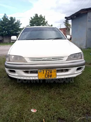 Toyota Carina 2000 White