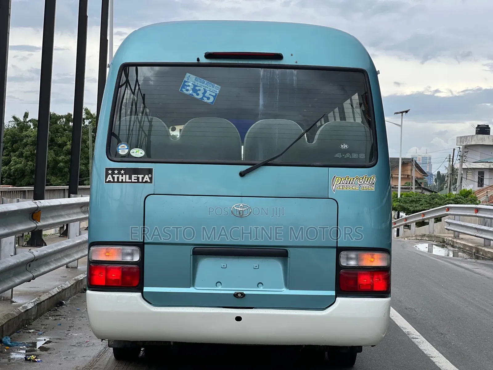 Toyota Coaster 2004