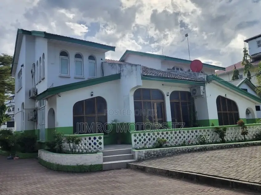 House for Sale in Feza Size 2200 SQM Price 1.5 M Dollers
