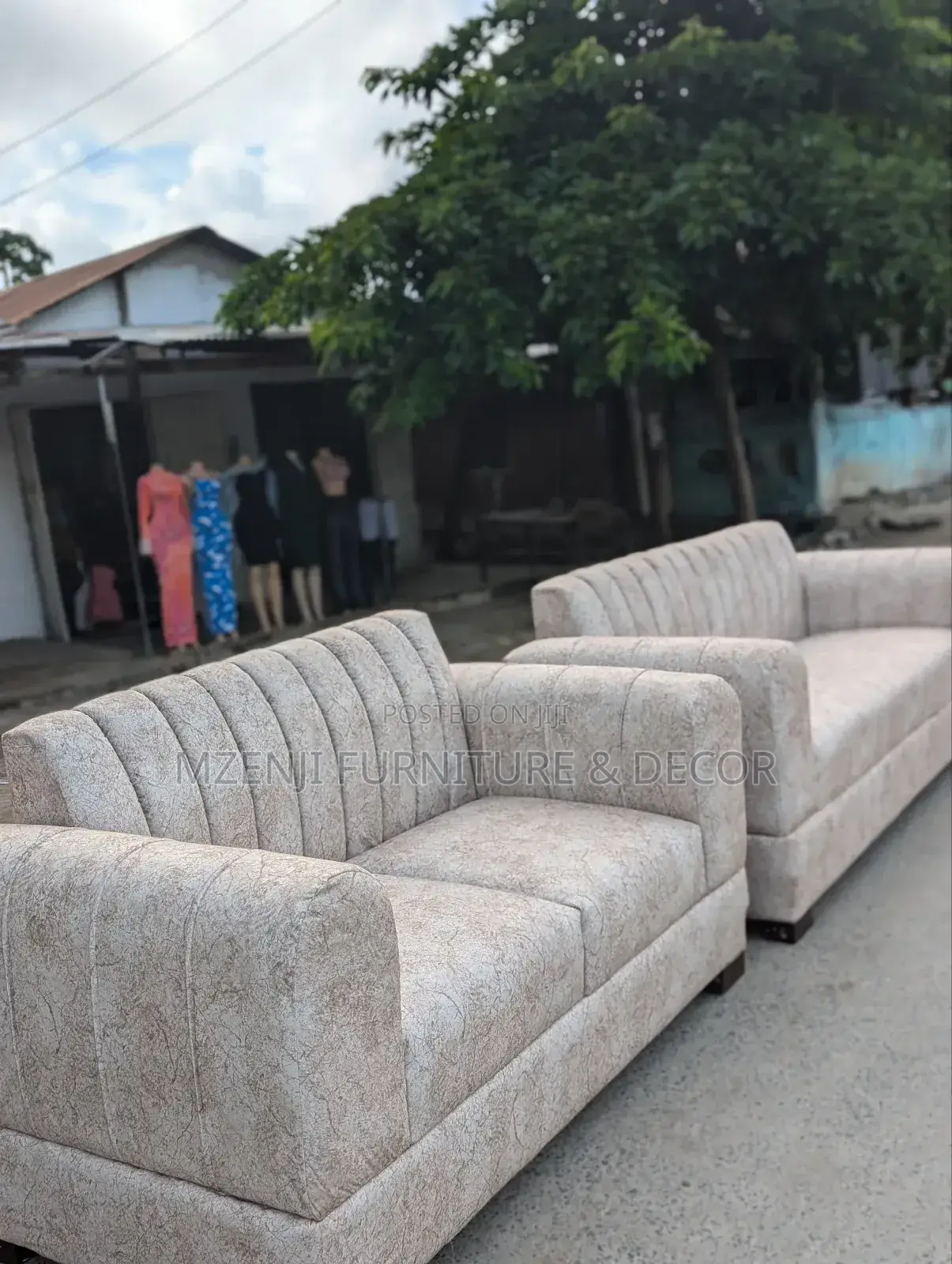 Sofa Set 3:2. Spring and Fibers